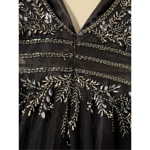 GB Size 3 Beaded Bodice Formal Gown Black Tulle Bottom Evening Special Occasion - Picture 14 of 16